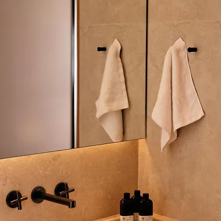 91 Riviera, The Athene