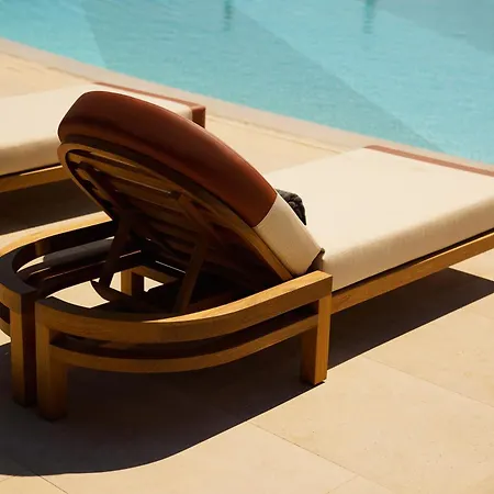 91 Riviera, The Hotel Athene